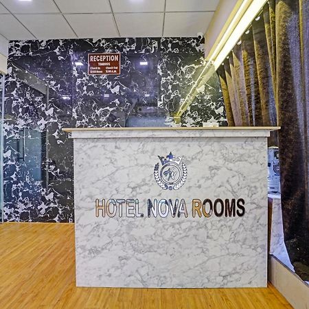 Hotel O Nova Rooms Surat Zewnętrze zdjęcie